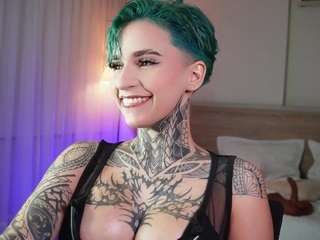 alicee-love Live Webcam on CamSoda