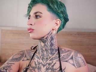  alicee-love chat room
