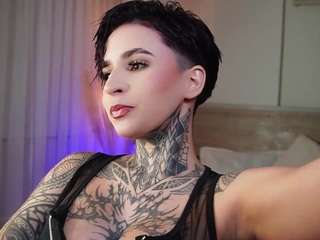 alicee-love Live Webcam on CamSoda