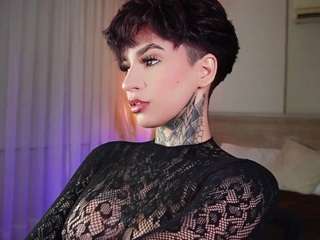 alicee-love Live Webcam on CamSoda