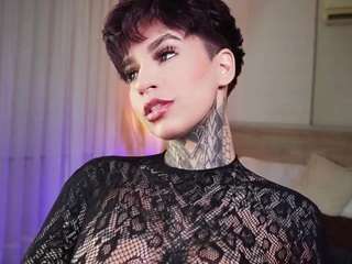 alicee-love Live Webcam on CamSoda