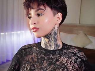  alicee-love chat room