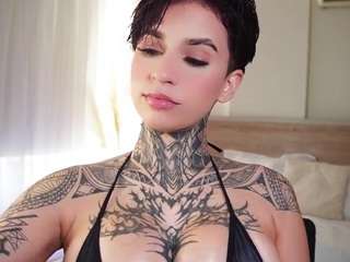 alicee-love Live Webcam on CamSoda