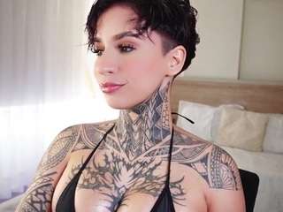 alicee-love Live Webcam on CamSoda