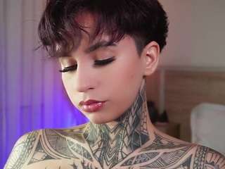 alicee-love Live Webcam on CamSoda
