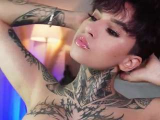 alicee-love Live Webcam on CamSoda