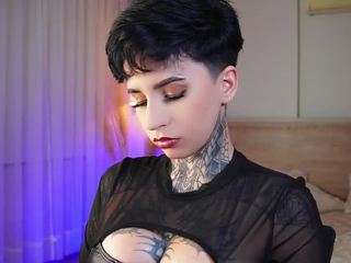  alicee-love chat room
