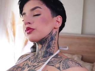 alicee-love Live Webcam on CamSoda