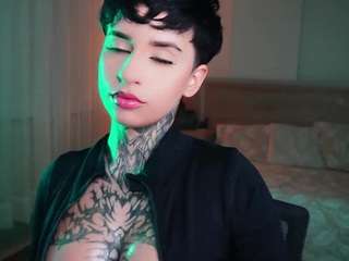 alicee-love Live Webcam on CamSoda