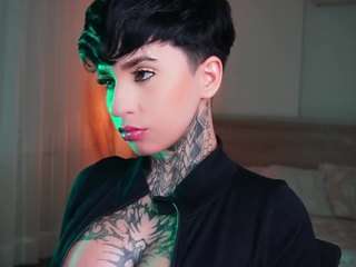  alicee-love chat room