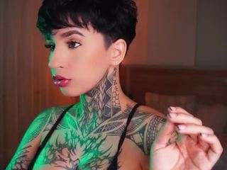  alicee-love chat room