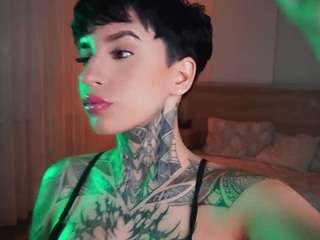  alicee-love chat room