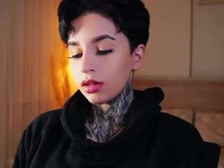  alicee-love chat room