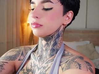  alicee-love chat room
