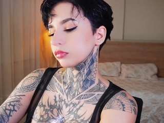alicee-love webcam model
