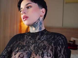 alicee-love Live Webcam on CamSoda