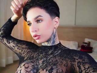 alicee-love Live Webcam on CamSoda