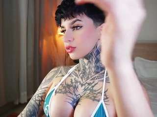 alicee-love webcam