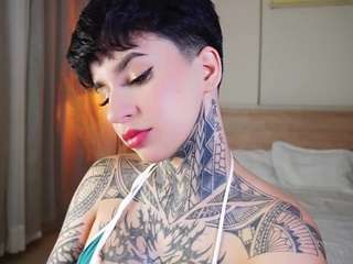 alicee-love Live Webcam on CamSoda