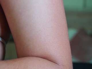 alicee-love from CamSoda