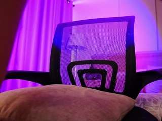 alicee-love Live Webcam on CamSoda