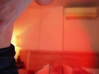 Live webcam model alicee-love on Soda Cams