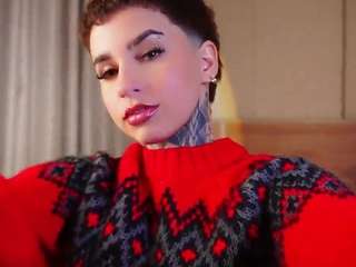 Live webcam model alicee-love on Soda Cams