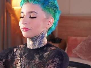 alicee-love Live Webcam on CamSoda