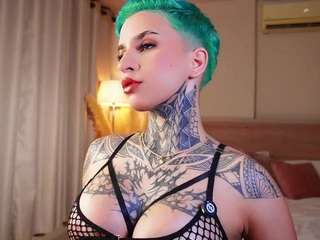 alicee-love Live Webcam on CamSoda