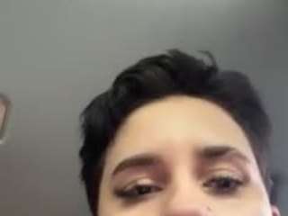 alicee-love Live Webcam on CamSoda