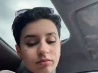 alicee-love Live Webcam on CamSoda