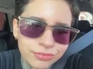 Fingir in pussy in the car [GOAL MET]