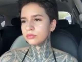 Live webcam model alicee-love on Soda Cams