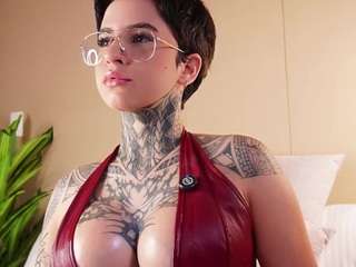 alicee-love webcam