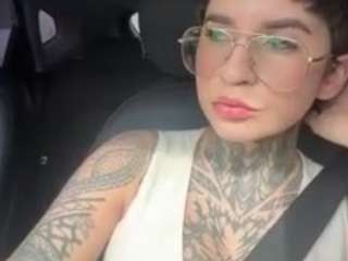 alicee-love Live Webcam on CamSoda