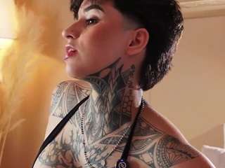 alicee-love webcam