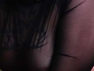 alicee-love Live Webcam on CamSoda