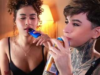 alicee-love Live Webcam on CamSoda