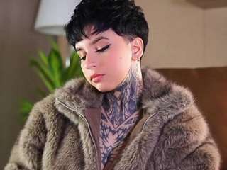 alicee-love live webcam show