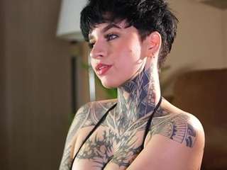 alicee-love Live Webcam on CamSoda