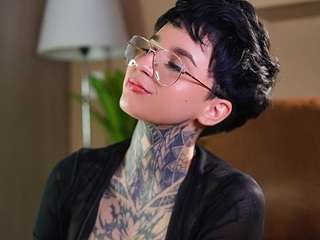 Alice Shazaham