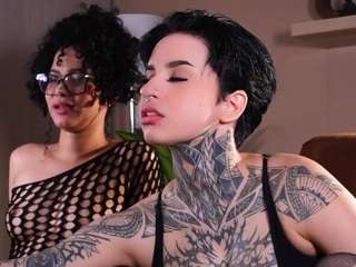 alicee-love Live Webcam on CamSoda