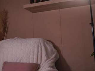 Alice Shazaham live cam