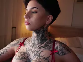 Alice Shazaham's Live Sex Cam Show