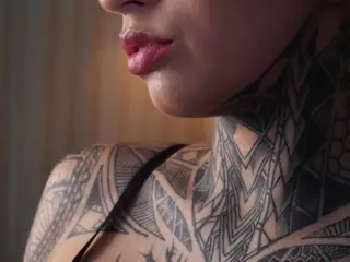 Alice Shazaham's Live Sex Cam Show