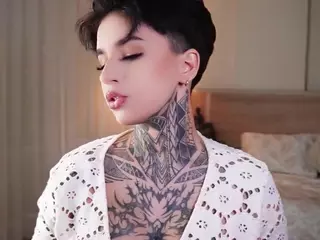 Alice Shazaham's Live Sex Cam Show