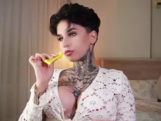 Alice Shazaham's Live Sex Cam Show