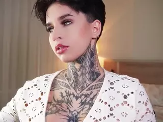 Alice Shazaham's Live Sex Cam Show