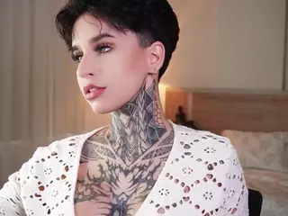 Alice Shazaham's Live Sex Cam Show
