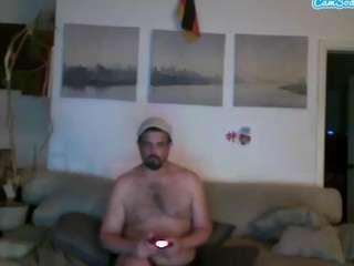dennisbambi83 Sex Cam Show